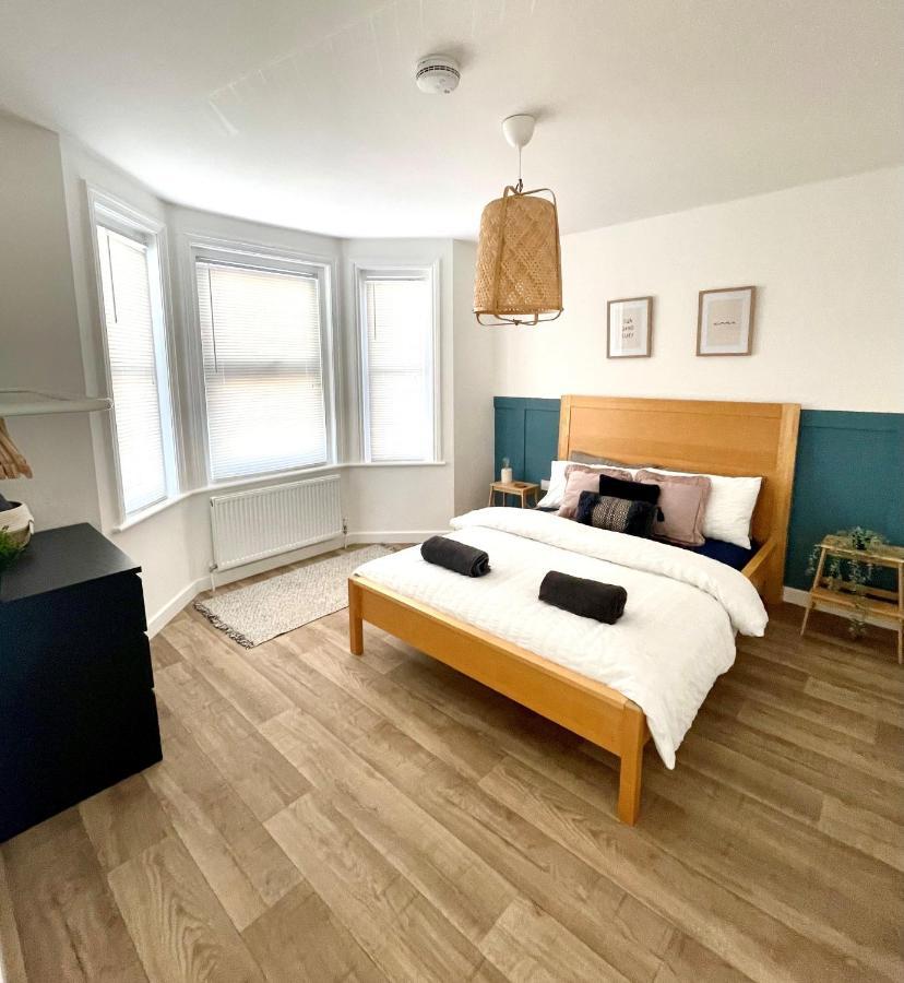 Bright&Spacious Central Apartment, SLEEPS 3 - Parking included Bournemouth Exterior foto