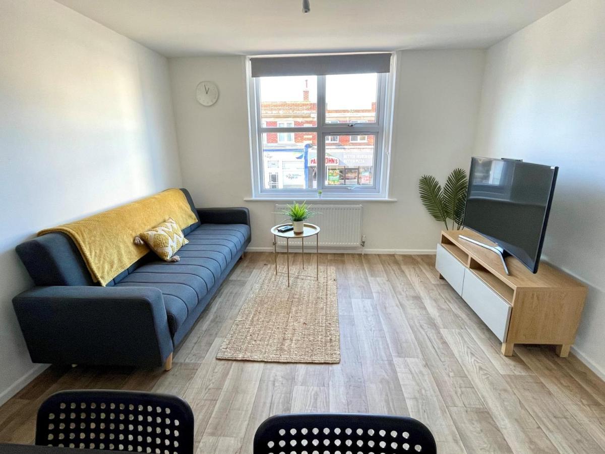 Bright&Spacious Central Apartment, SLEEPS 3 - Parking included Bournemouth Exterior foto